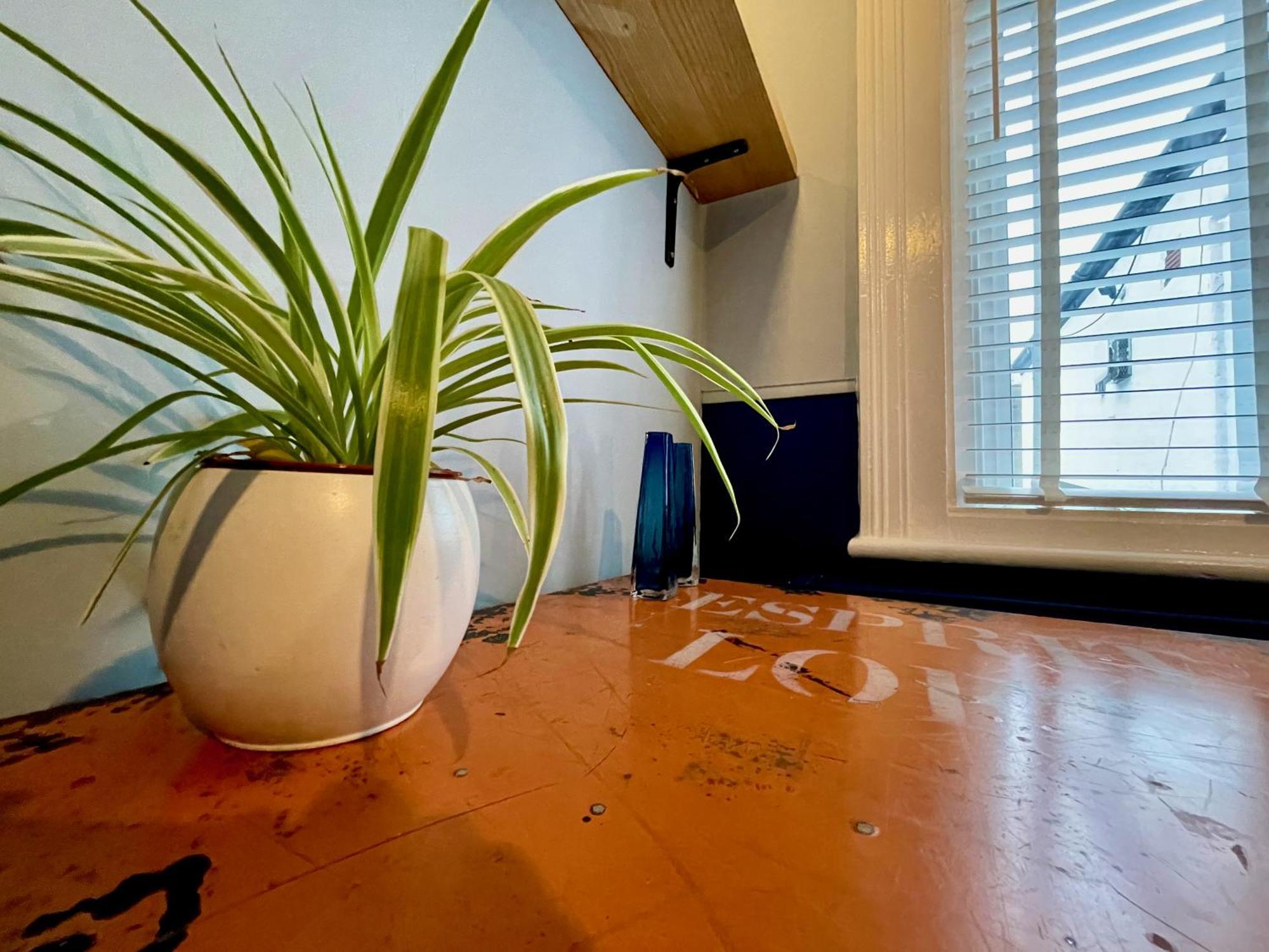 Ferienwohnung Stylish And Artistic Flat In Southend On Sea Exterior foto
